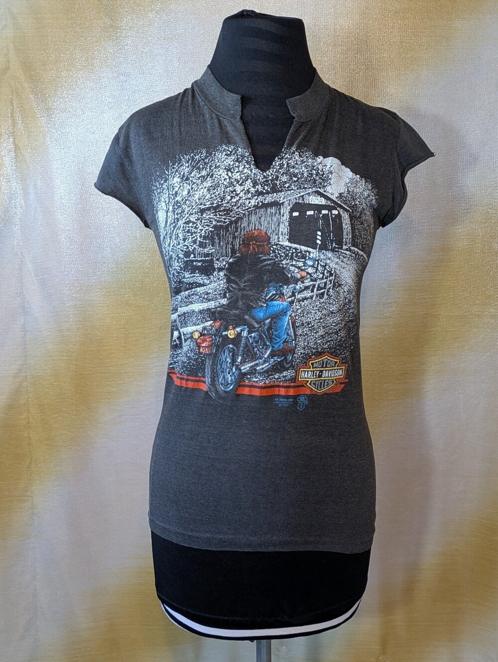 Vintage 1980 Harley-Davidson Motorcycle Graphic Notch Neck Cap Sleeve Tee Shirt